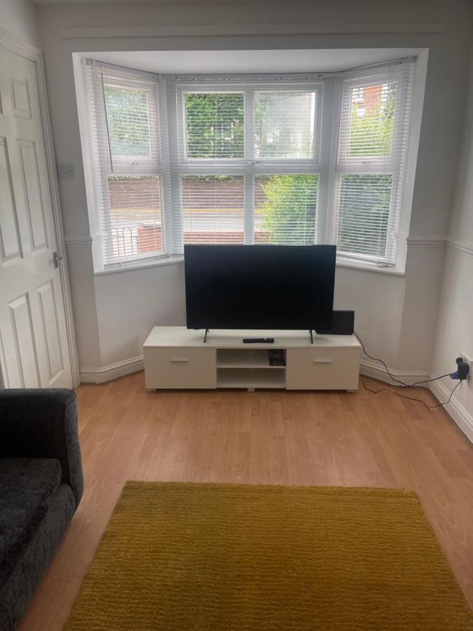 House Number 12 Sleeps Up To 4 With Smart Tvs In Every Room Wellington (Shropshire) Exterior foto